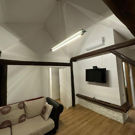 자그레브 Apartman Buzanova 아파트 외부 사진